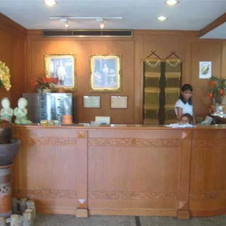 Sawasdee Langsuan Inn